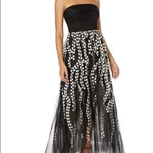 BCBG Embroidered Tulle Strapless Dress Size 6